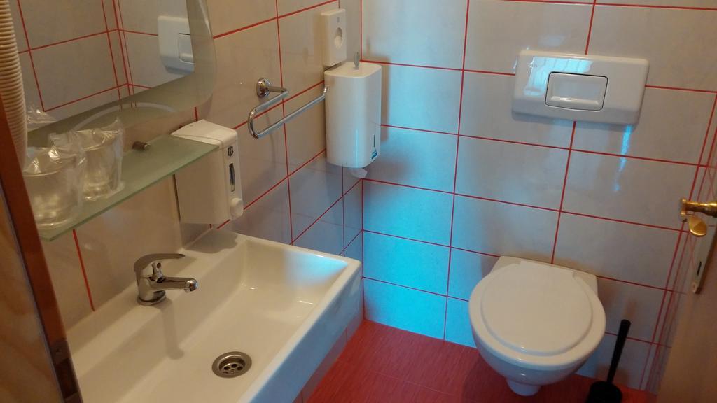 Rooms Du-Na Zagreb Eksteriør billede