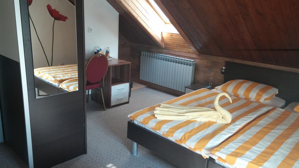 Rooms Du-Na Zagreb Eksteriør billede